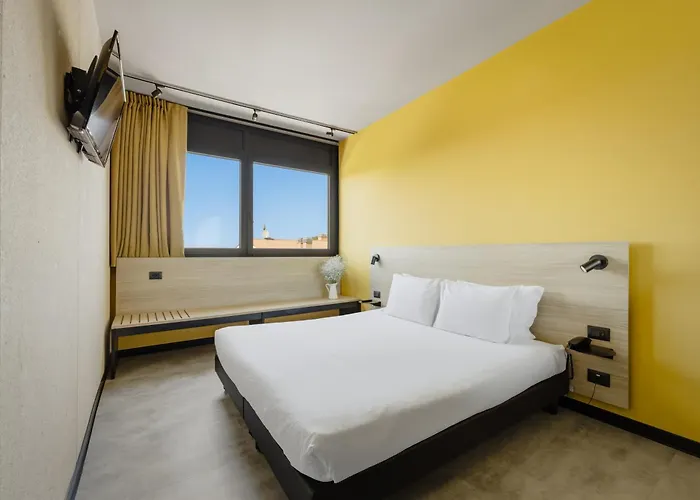 Ibis Styles Aurelia 4*